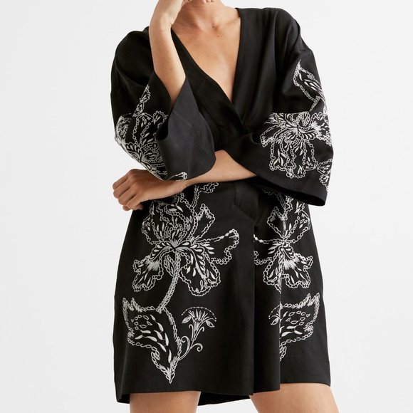 H&M Kimono Short embroidered kaftan linen blend‎ black kaftan v-neck dress Small - Picture 2 of 6